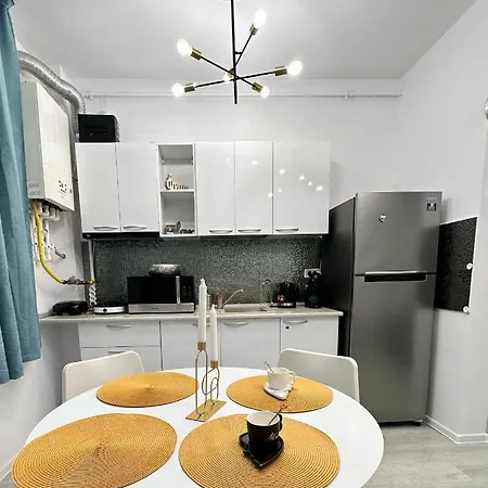 Apartment Hezo Sunshine Studio And